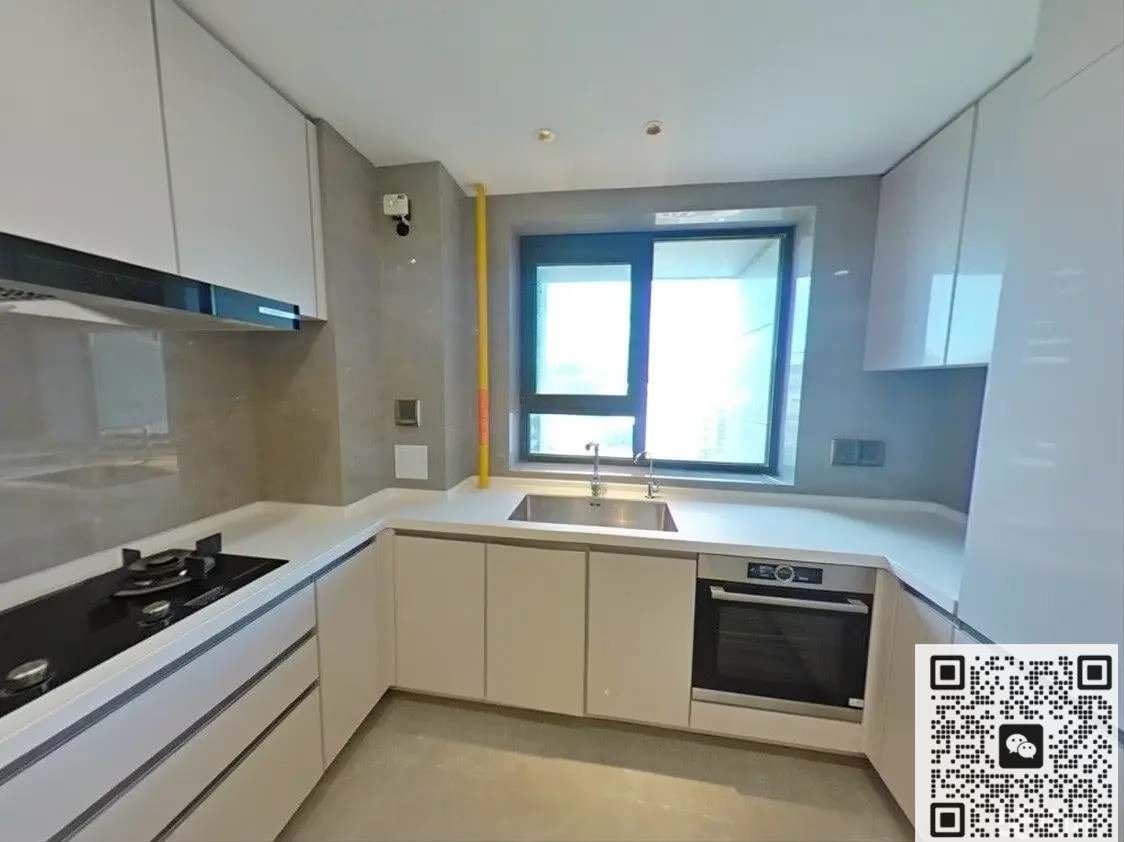 Brand-New 178㎡ 3-Bedroom Apartment for Rent in Laoshan, Qingdao
